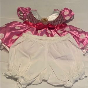 Like new! Minnie Mouse baby costume!